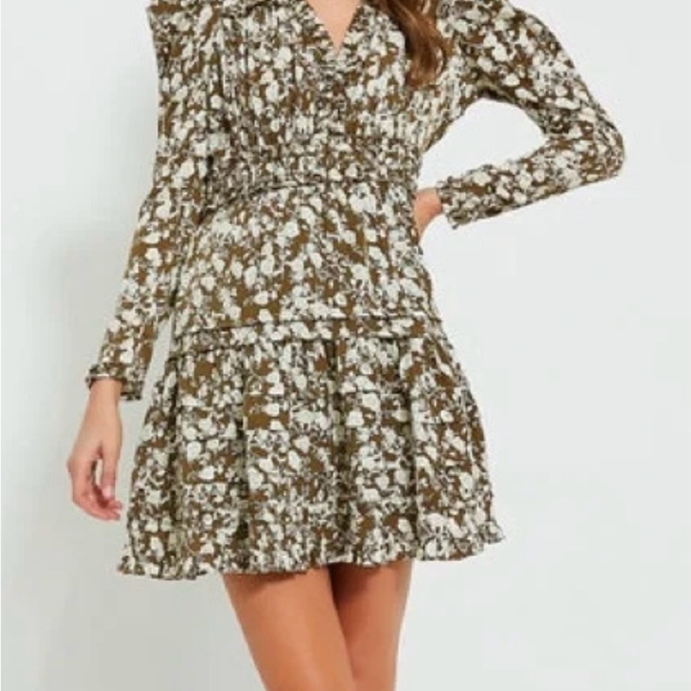 Chic Long Sleeve Floral Dress in Brown and White